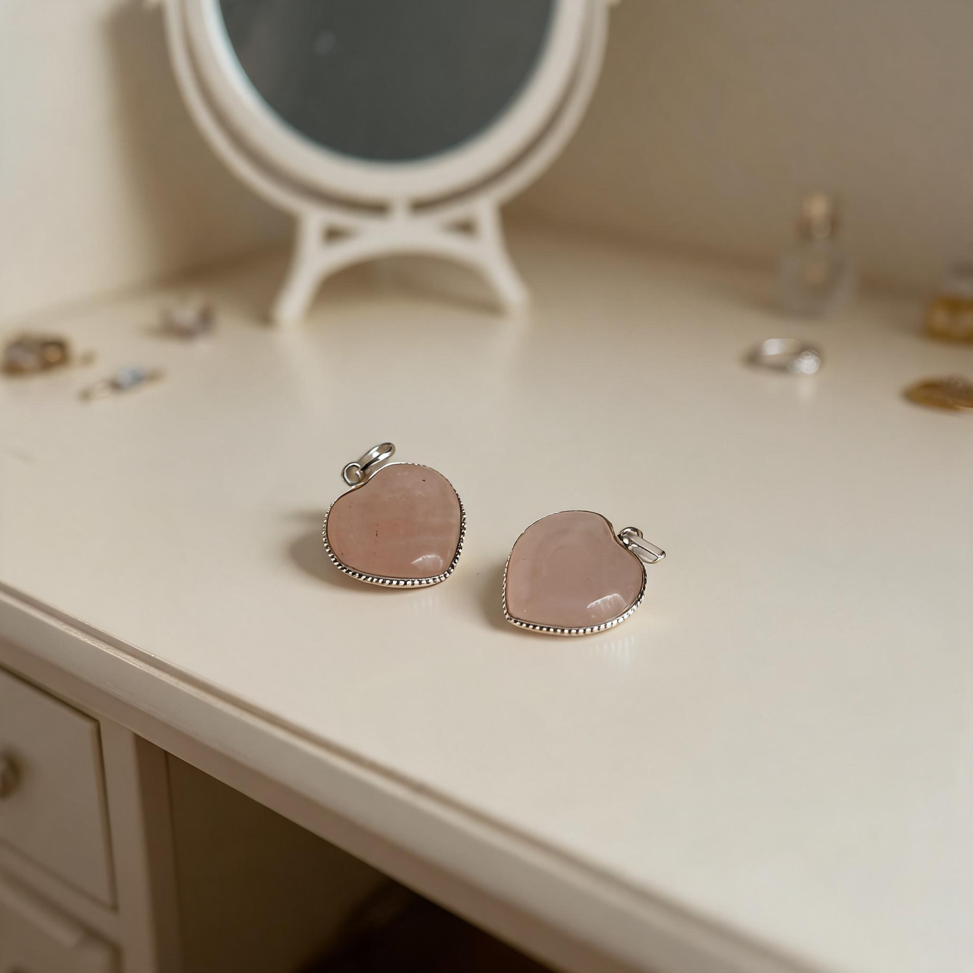 Rose Quartz Heart Pendant – Crystal Locket for Love