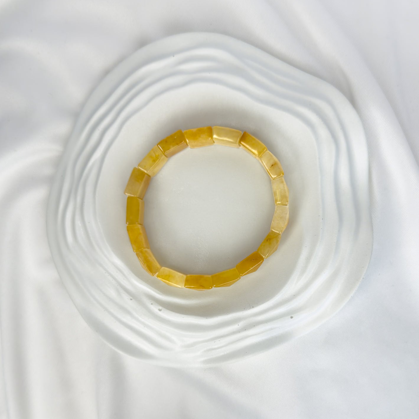 Yellow Jade Bracelet – Faceted Square Beads (12mm)
