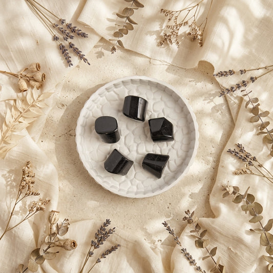 Black Tourmaline Tumble Stone – Protection Crystal