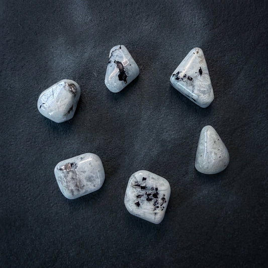 Moonstone Tumble Stone – Natural Polished Crystal
