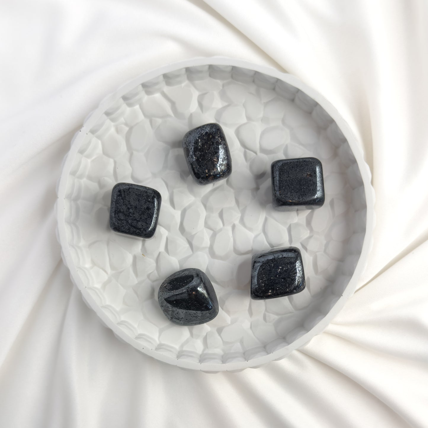 Hematite Tumble Stone – Natural Grounding Crystal